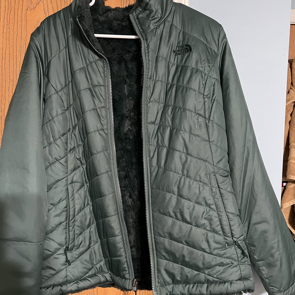 The North Face Reversible Olive Quilted Jacket Womens L